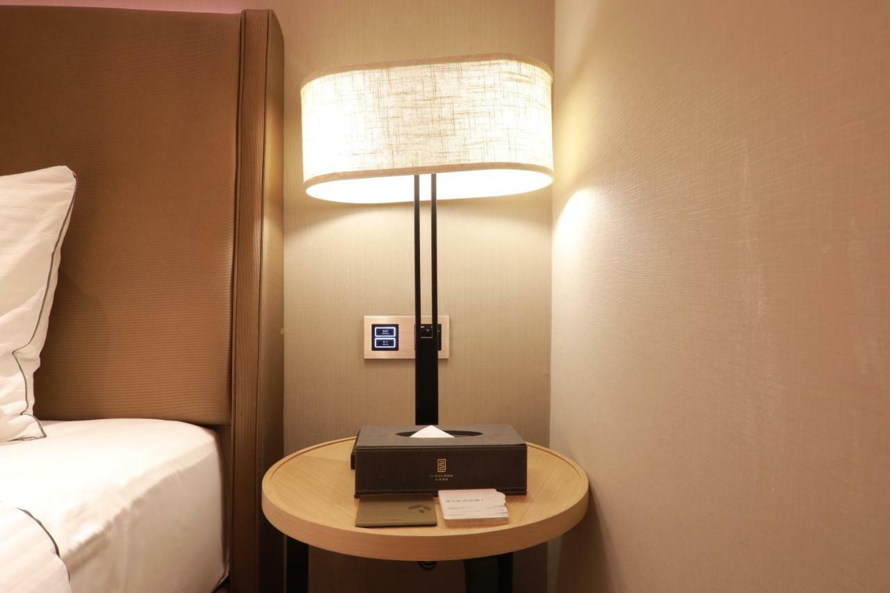 Echeng Hotel Čchang-ša Exteriér fotografie